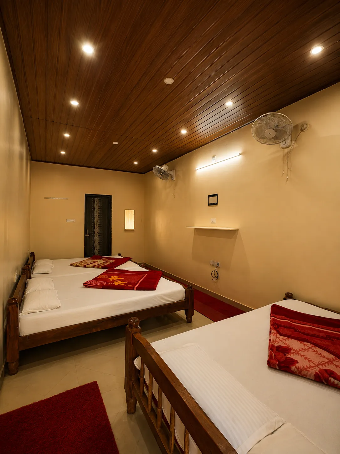 Room 3 - view 3